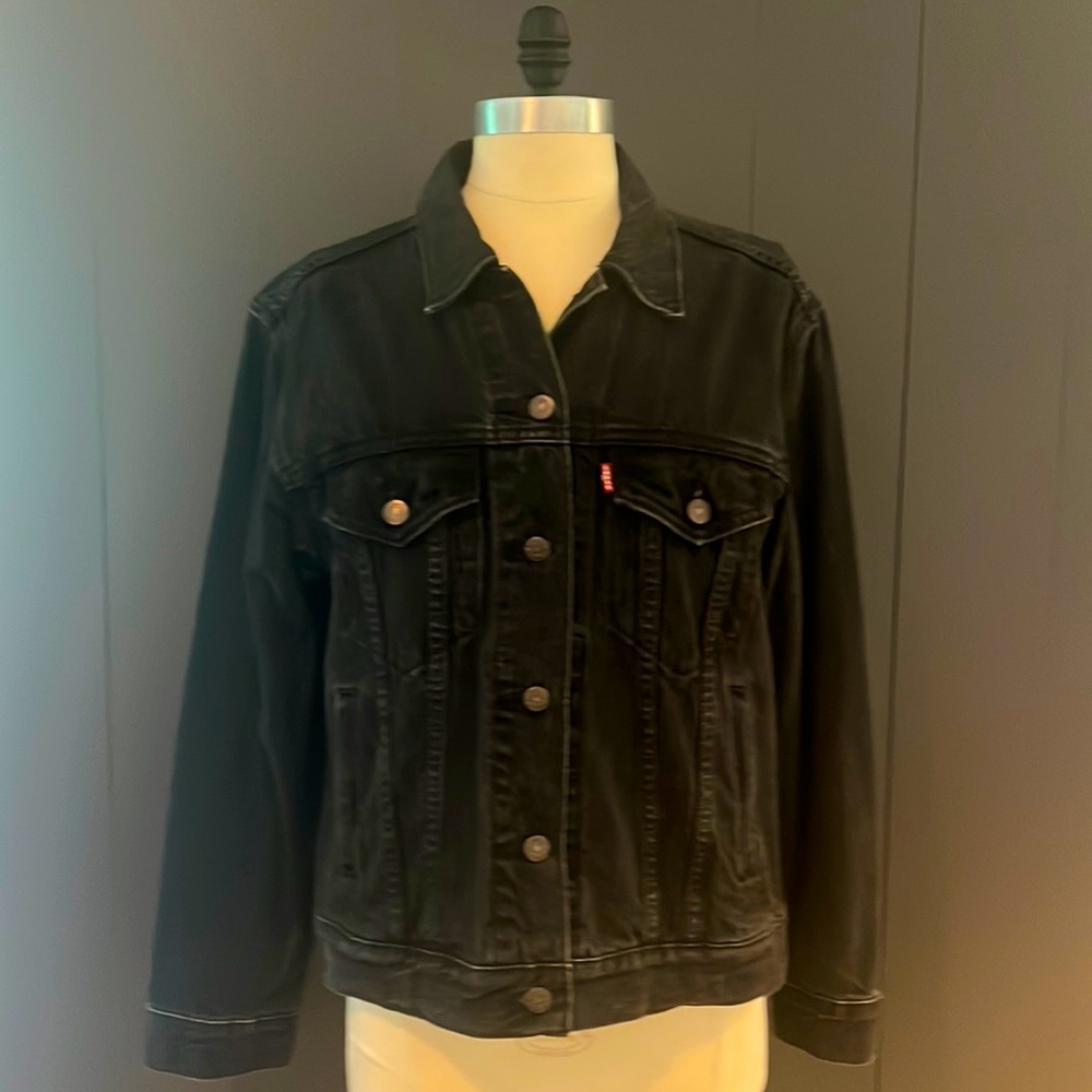 Levi’s, size S, black denim jacket with fringe detail